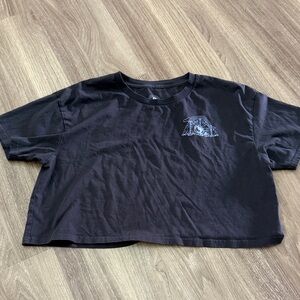 Black Cropped T-Shirt with Graphic